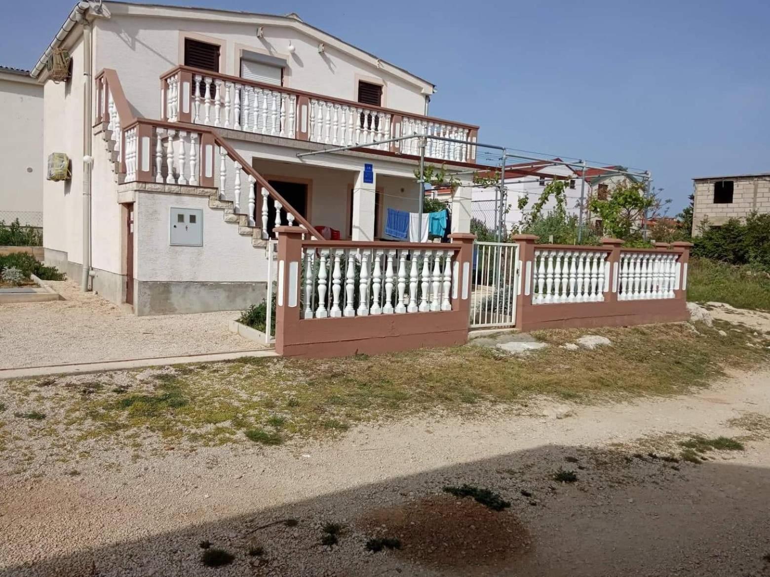 Apartman Borosa Vir Exterior foto